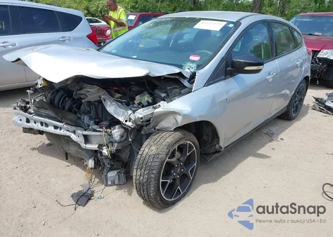 2014 Ford Focus Se z USA, uszkodzony, nr VIN 1FADP3K2XEL194089